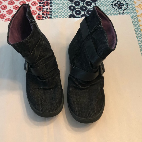 Booties - Picture 3 of 6